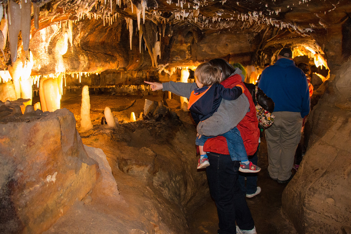 Digital Academy students visit the Ohio Caverns TRECA