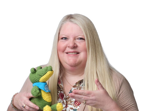 ANGELA MARTIN FUN edit